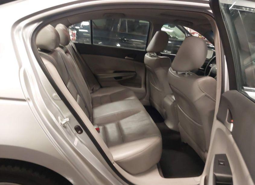 Photo 8 of 2009 Honda Accord 3.5 EX-L (VIN 1HGCP36889A044022)