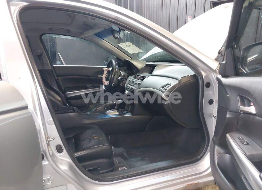 Photo 5 of 2008 Honda Accord 3.5 EX-L (VIN 1HGCP36898A007186)