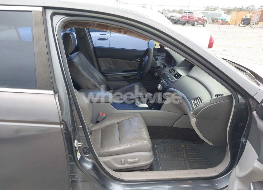 Photo 5 of 2008 Honda Accord 3.5 EX-L (VIN 1HGCP36898A026370)