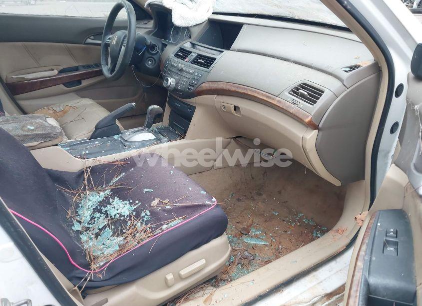 Photo 5 of 2008 Honda Accord 3.5 EX-L (VIN 1HGCP36898A066061)