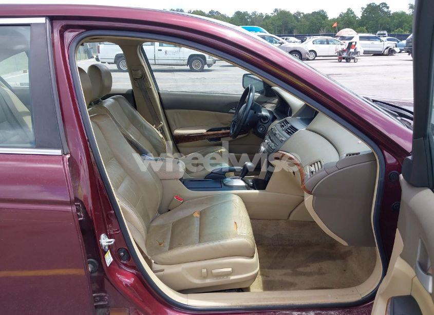 Photo 5 of 2009 Honda Accord 3.5 EX-L (VIN 1HGCP36899A000367)