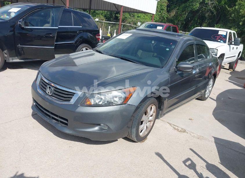 Photo 2 of 2009 Honda Accord 3.5 EX-L (VIN 1HGCP36899A006489)