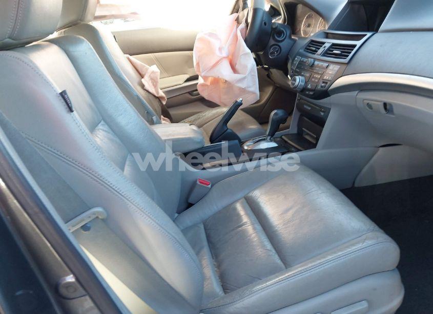 Photo 5 of 2009 Honda Accord 3.5 EX-L (VIN 1HGCP36899A006525)