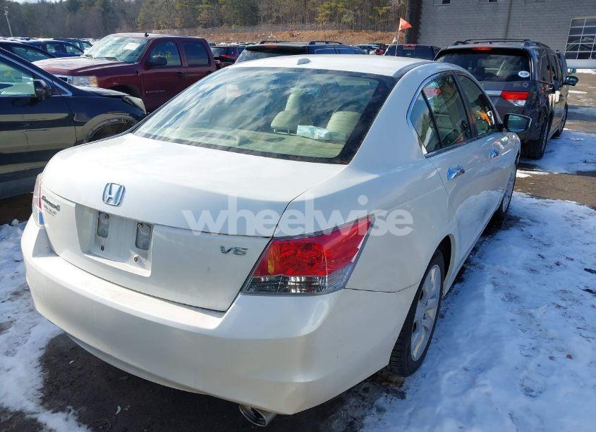 Photo 4 of 2009 Honda Accord 3.5 EX-L (VIN 1HGCP36899A010476)