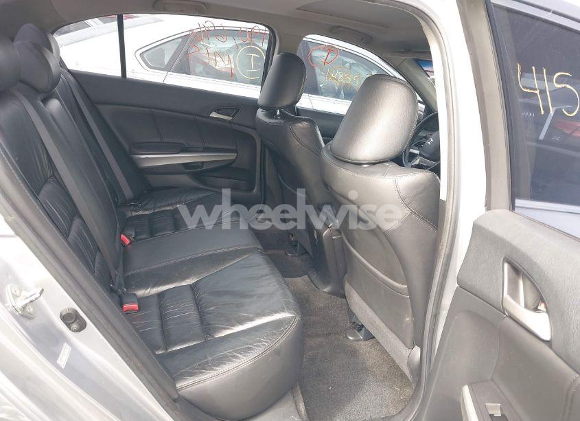 Photo 8 of 2009 Honda Accord 3.5 EX-L (VIN 1HGCP36899A027858)