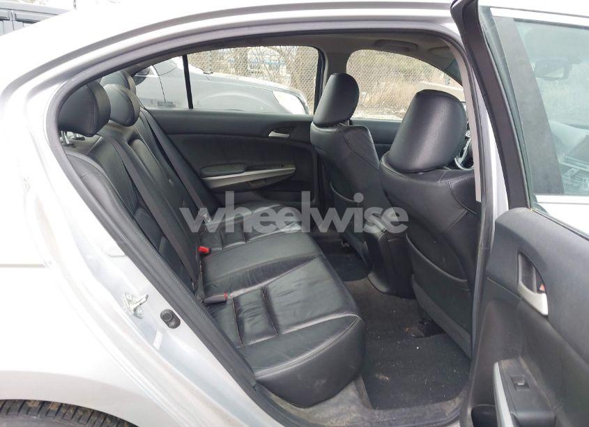 Photo 8 of 2009 Honda Accord 3.5 EX-L (VIN 1HGCP36899A028895)