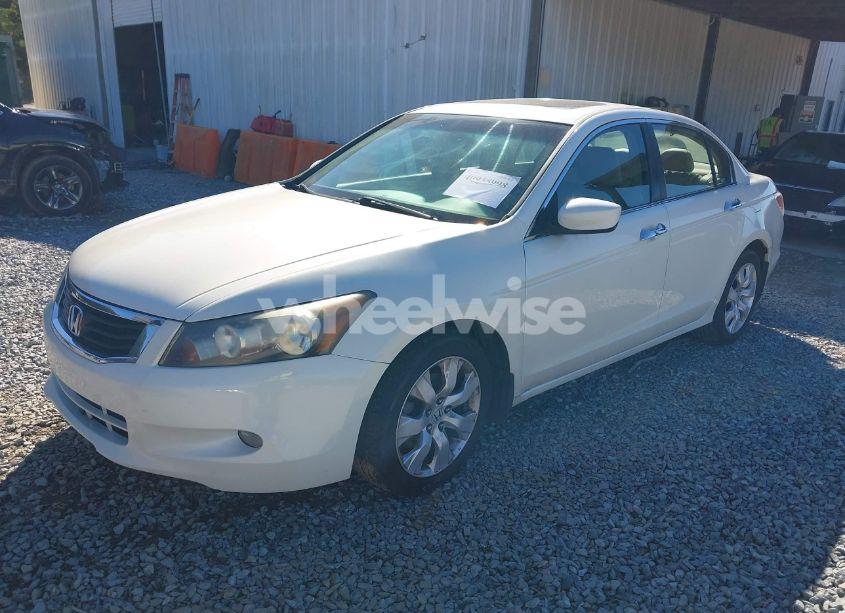 Photo 2 of 2008 Honda Accord 3.5 EX-L (VIN 1HGCP368X8A048684)
