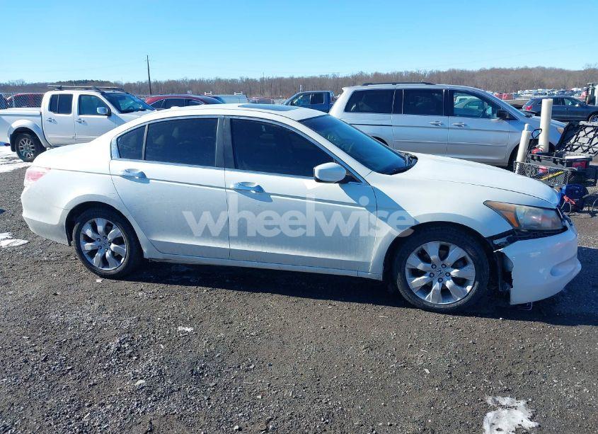 Photo 13 of 2009 Honda Accord 3.5 EX-L (VIN 1HGCP368X9A003827)