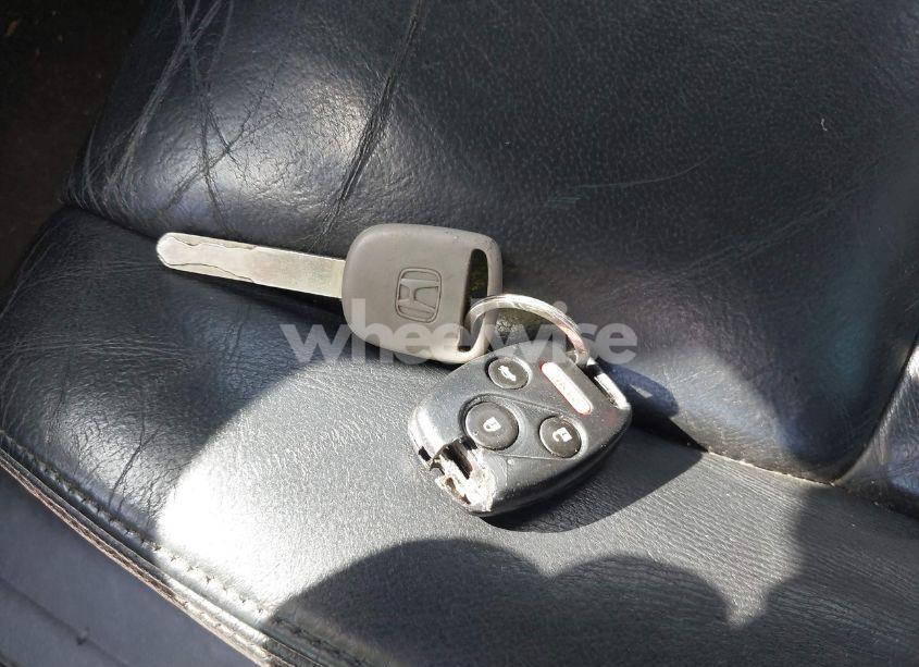 Photo 11 of 2009 Honda Accord 3.5 EX-L (VIN 1HGCP368X9A007196)