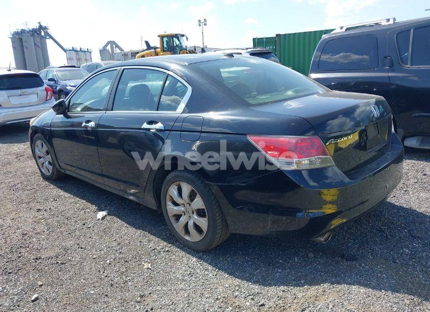 Photo 3 of 2009 Honda Accord 3.5 EX-L (VIN 1HGCP368X9A007196)