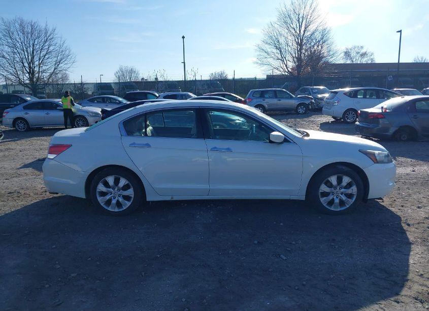 Photo 13 of 2009 Honda Accord 3.5 EX-L (VIN 1HGCP368X9A011832)