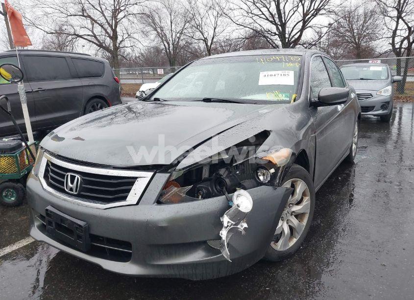 Photo 2 of 2009 Honda Accord 3.5 EX-L (VIN 1HGCP368X9A023477)