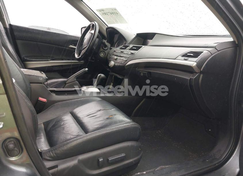 Photo 5 of 2009 Honda Accord 3.5 EX-L (VIN 1HGCP368X9A023477)