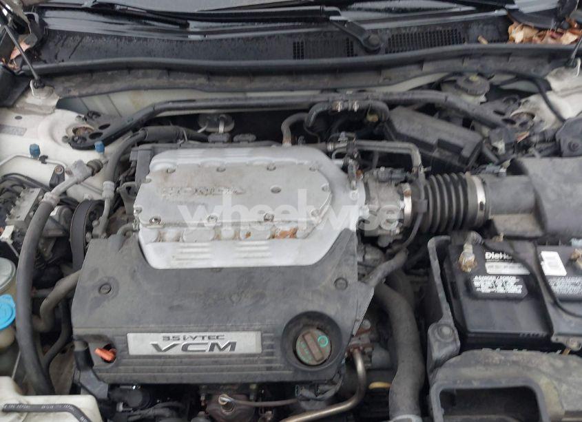 Photo 10 of 2009 Honda Accord 3.5 EX-L (VIN 1HGCP368X9A047925)