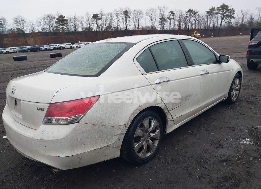 Photo 4 of 2009 Honda Accord 3.5 EX-L (VIN 1HGCP368X9A047925)