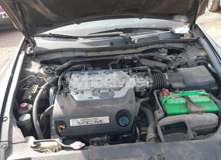 Photo 10 of 2009 Honda Accord 3.5 EX-L (VIN 1HGCP368X9A050095)