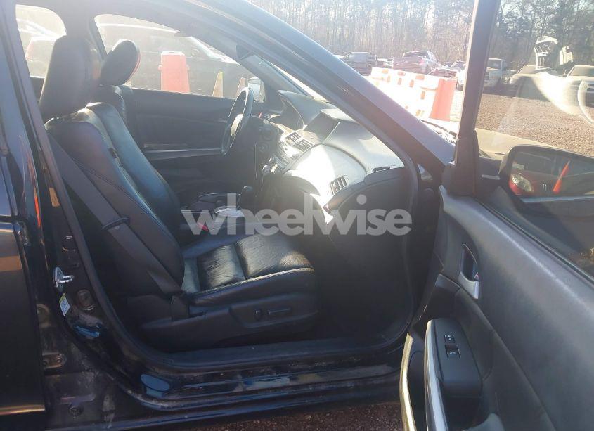 Photo 5 of 2009 Honda Accord 3.5 EX-L (VIN 1HGCP368X9A050095)