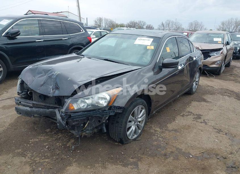 Photo 6 of 2012 Honda Accord 3.5 EX (VIN 1HGCP3F70CA003446)
