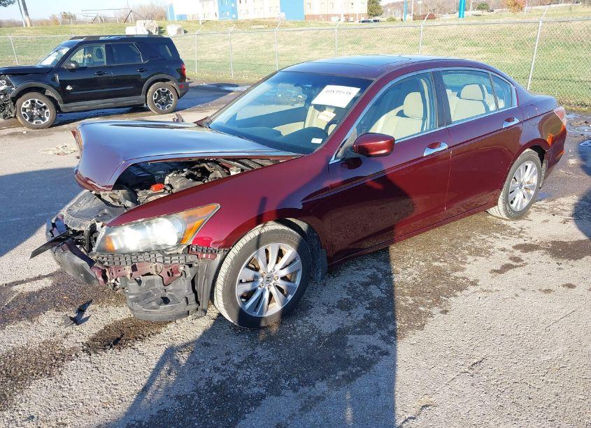 Photo 2 of 2011 Honda Accord 3.5 EX (VIN 1HGCP3F71BA007830)