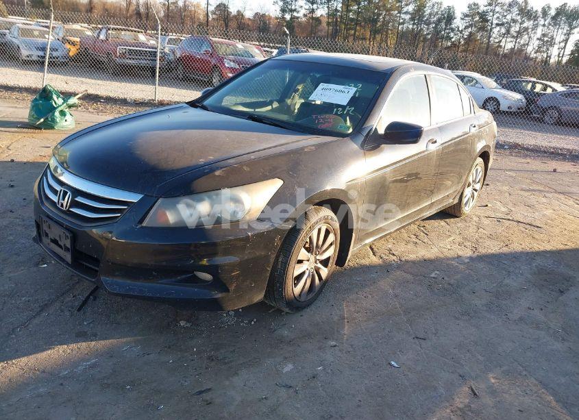Photo 2 of 2012 Honda Accord 3.5 EX (VIN 1HGCP3F71CA032261)