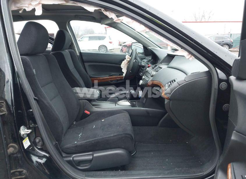 Photo 5 of 2012 Honda Accord 3.5 EX (VIN 1HGCP3F74CA038751)