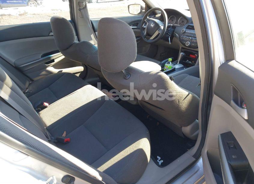 Photo 8 of 2010 Honda Accord 3.5 EX (VIN 1HGCP3F76AA010723)