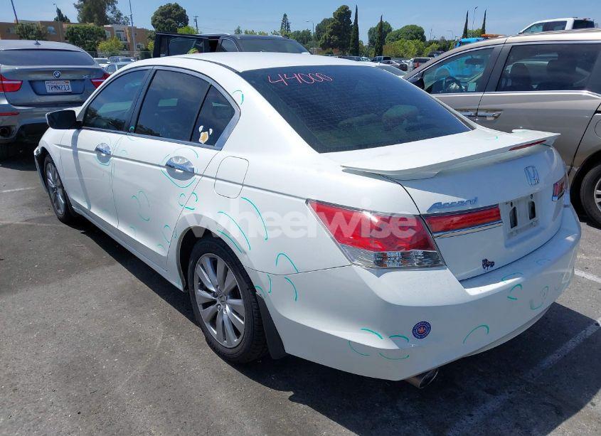 Photo 3 of 2011 Honda Accord 3.5 EX (VIN 1HGCP3F76BA027233)