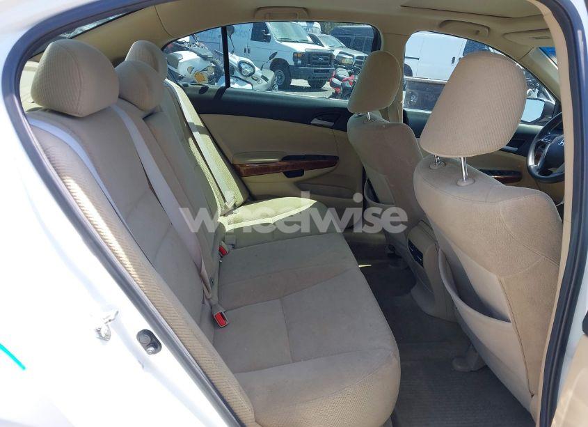 Photo 8 of 2011 Honda Accord 3.5 EX (VIN 1HGCP3F76BA027233)