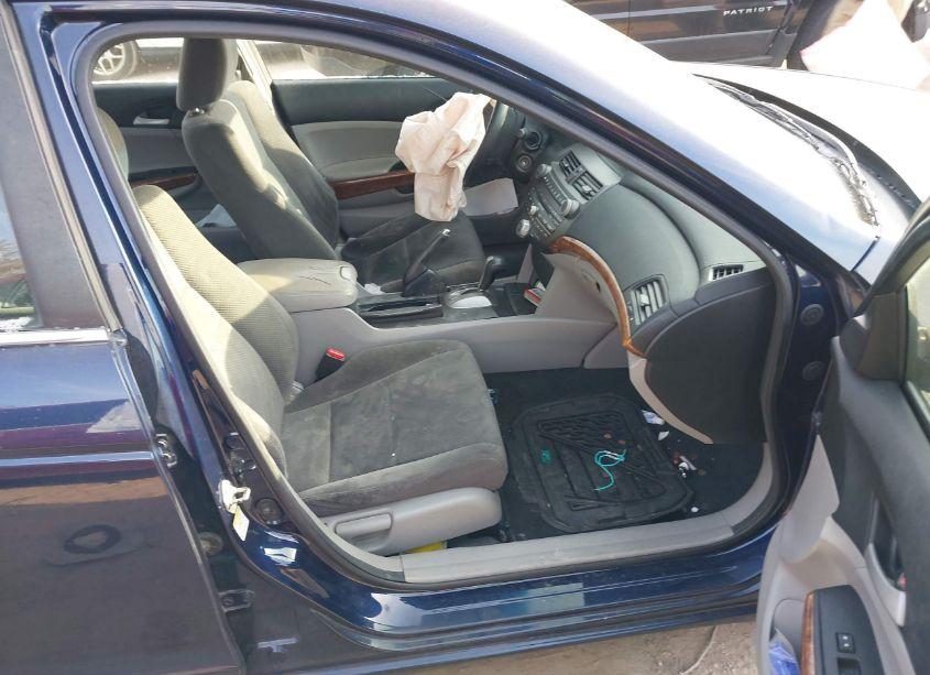 Photo 5 of 2012 Honda Accord 3.5 EX (VIN 1HGCP3F77CA023211)