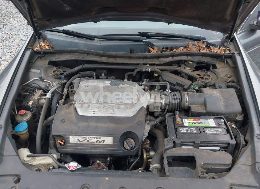 Photo 10 of 2011 Honda Accord 3.5 EX (VIN 1HGCP3F78BA018033)