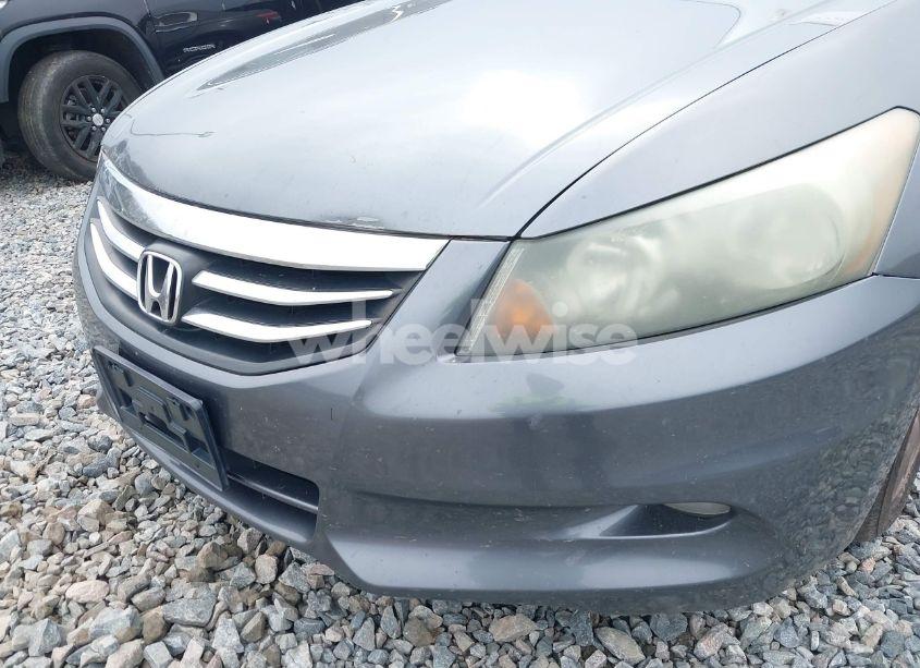 Photo 6 of 2011 Honda Accord 3.5 EX (VIN 1HGCP3F78BA018033)