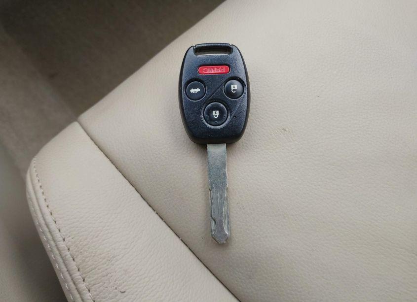 Photo 11 of 2010 Honda Accord 3.5 EX-L (VIN 1HGCP3F80AA004506)