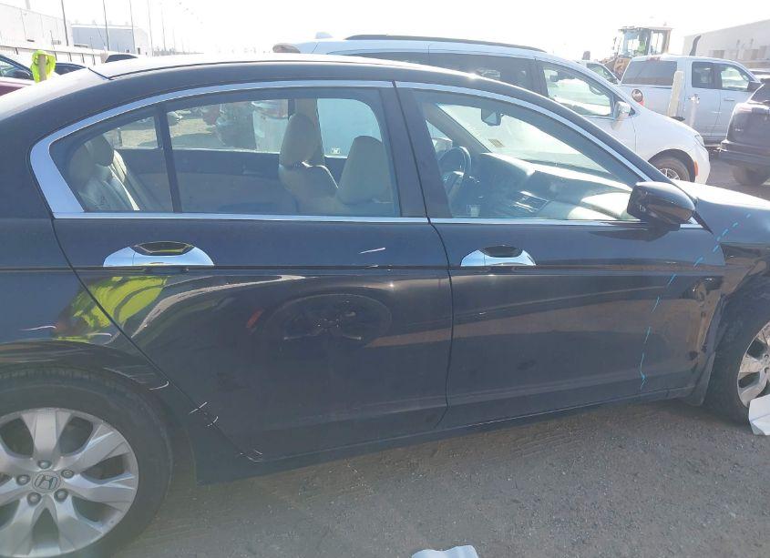 Photo 13 of 2010 Honda Accord 3.5 EX-L (VIN 1HGCP3F80AA004649)