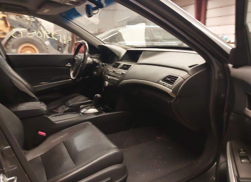 Photo 5 of 2010 Honda Accord 3.5 EX-L (VIN 1HGCP3F80AA005204)