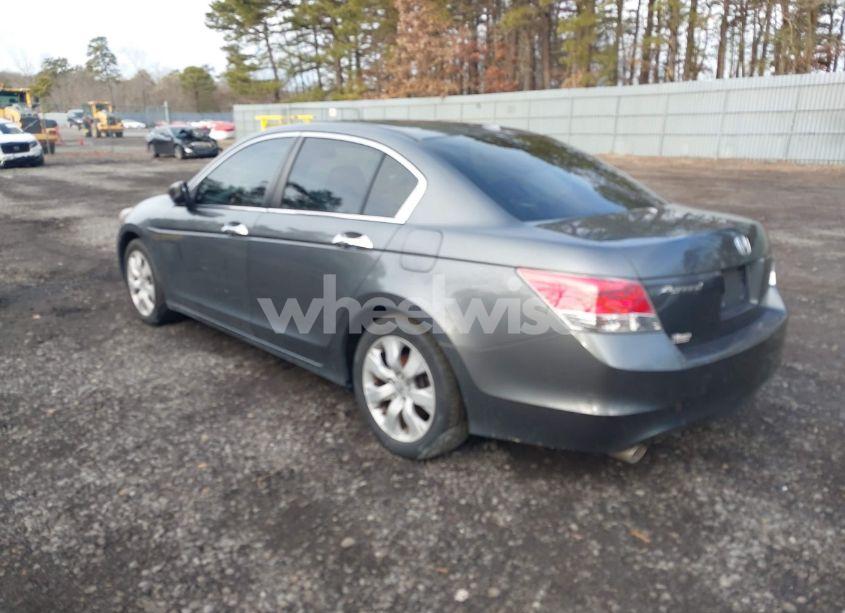 Photo 3 of 2010 Honda Accord 3.5 EX-L (VIN 1HGCP3F80AA028028)