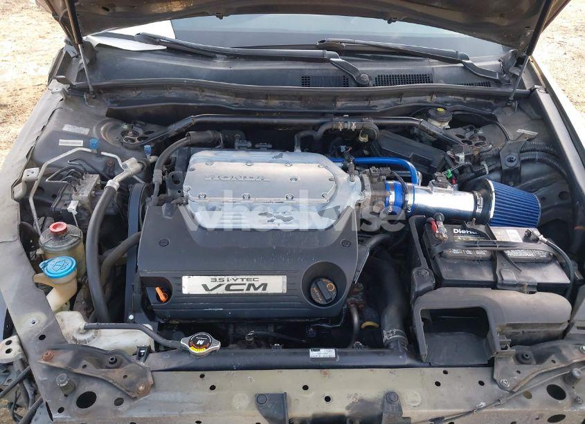 Photo 10 of 2011 Honda Accord 3.5 EX-L (VIN 1HGCP3F80BA002031)