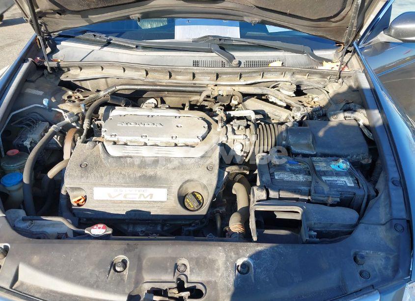 Photo 10 of 2011 Honda Accord 3.5 EX-L (VIN 1HGCP3F80BA004281)