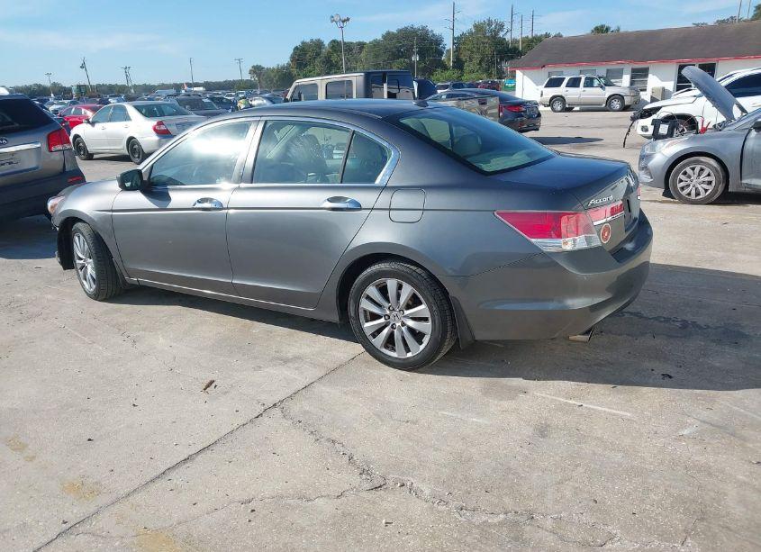 Photo 3 of 2011 Honda Accord 3.5 EX-L (VIN 1HGCP3F80BA007696)