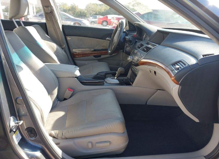 Photo 5 of 2011 Honda Accord 3.5 EX-L (VIN 1HGCP3F80BA007696)