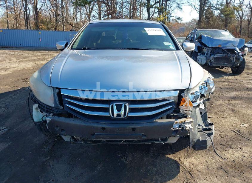 Photo 12 of 2011 Honda Accord 3.5 EX-L (VIN 1HGCP3F80BA008024)