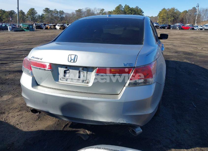 Photo 16 of 2011 Honda Accord 3.5 EX-L (VIN 1HGCP3F80BA008024)