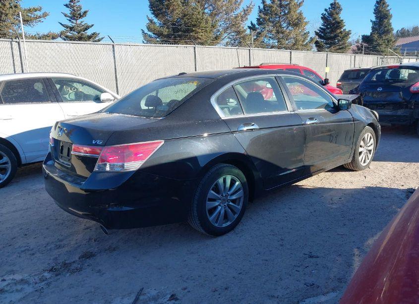 Photo 4 of 2011 Honda Accord 3.5 EX-L (VIN 1HGCP3F80BA017192)