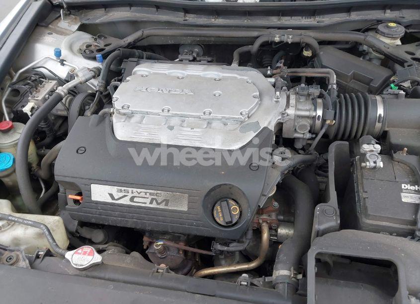 Photo 10 of 2011 Honda Accord 3.5 EX-L (VIN 1HGCP3F80BA021145)