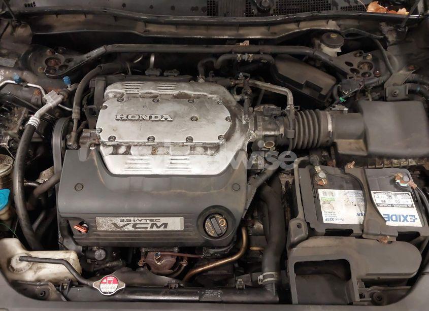 Photo 10 of 2011 Honda Accord 3.5 EX-L (VIN 1HGCP3F80BA021257)