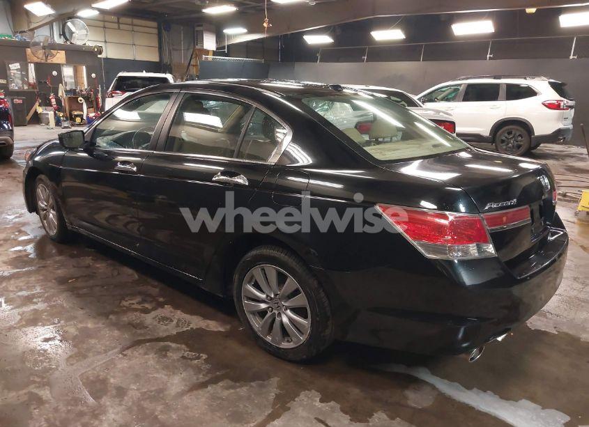 Photo 3 of 2011 Honda Accord 3.5 EX-L (VIN 1HGCP3F80BA021257)