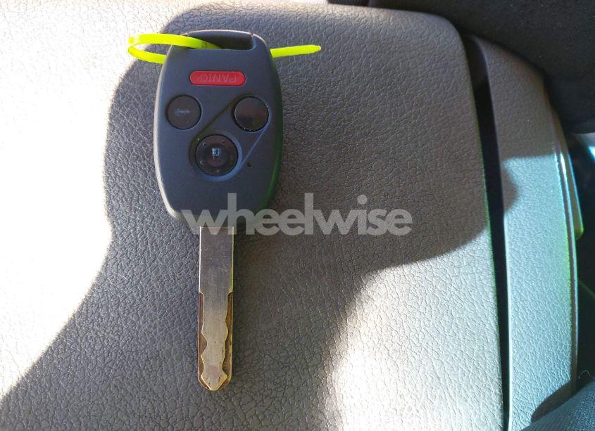 Photo 11 of 2011 Honda Accord 3.5 EX-L (VIN 1HGCP3F80BA024921)