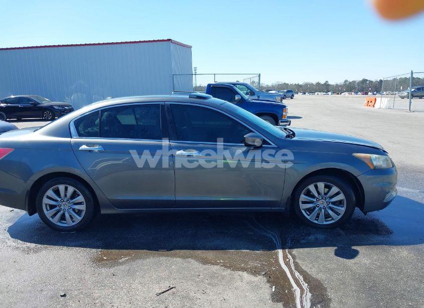 Photo 13 of 2011 Honda Accord 3.5 EX-L (VIN 1HGCP3F80BA024921)