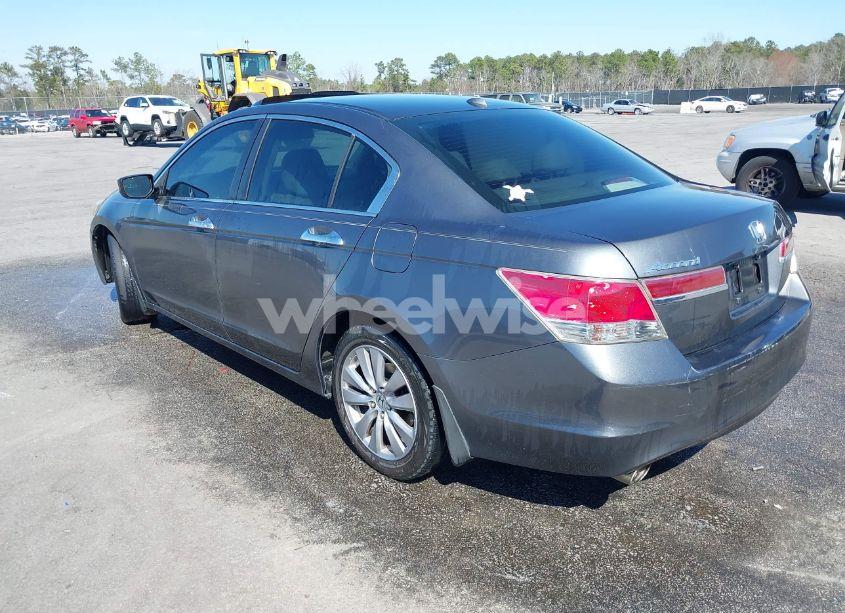 Photo 3 of 2011 Honda Accord 3.5 EX-L (VIN 1HGCP3F80BA024921)