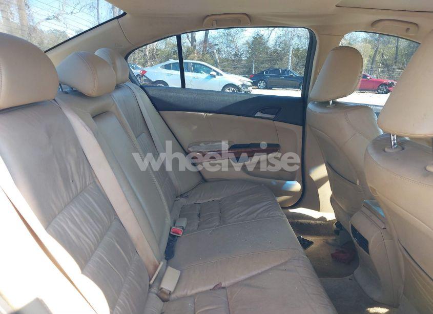 Photo 8 of 2011 Honda Accord 3.5 EX-L (VIN 1HGCP3F80BA027530)