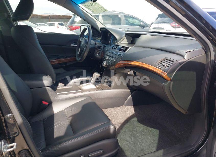 Photo 5 of 2011 Honda Accord 3.5 EX-L (VIN 1HGCP3F80BA030900)